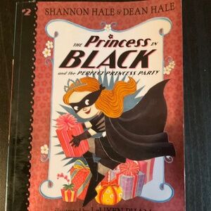 Book - The Princess in Black and the Perfect Princess Party. K119